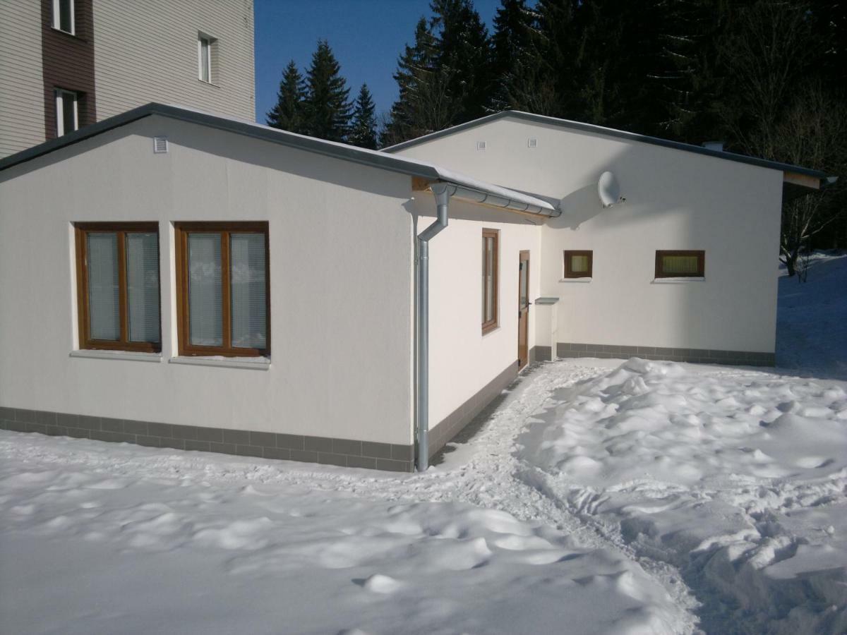 Apartman Srní Exterior foto