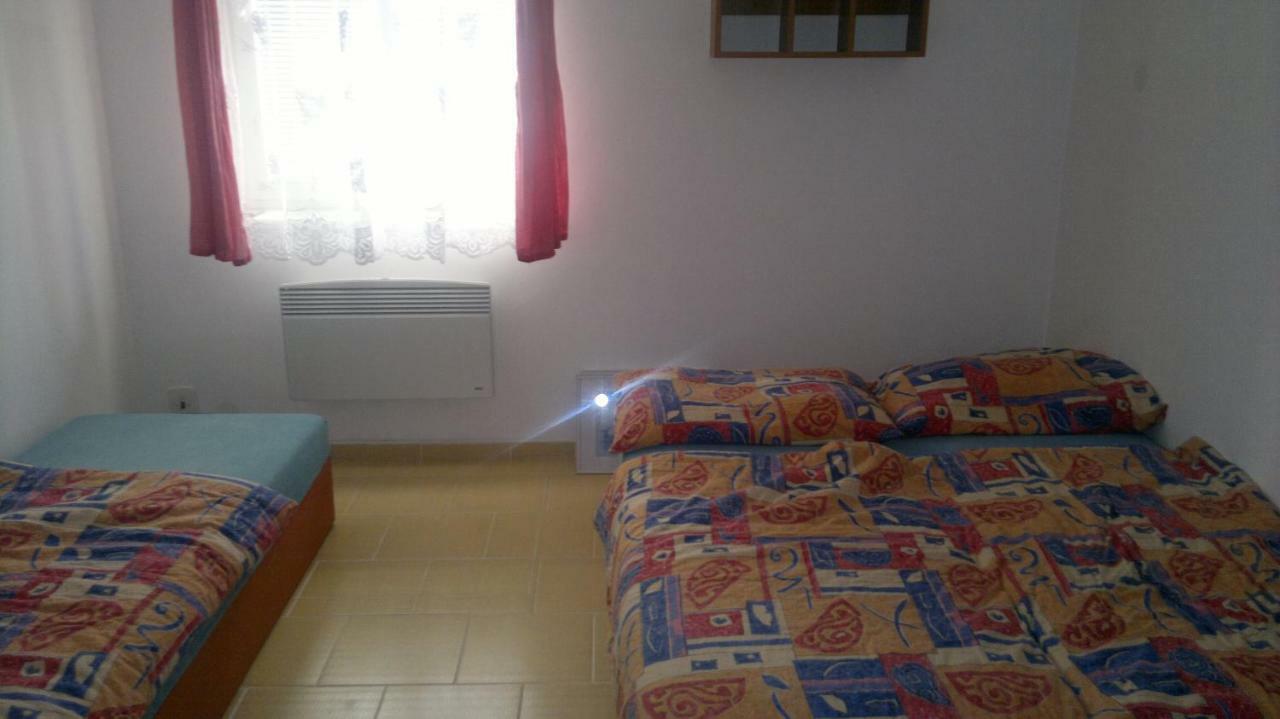Apartman Srní Exterior foto